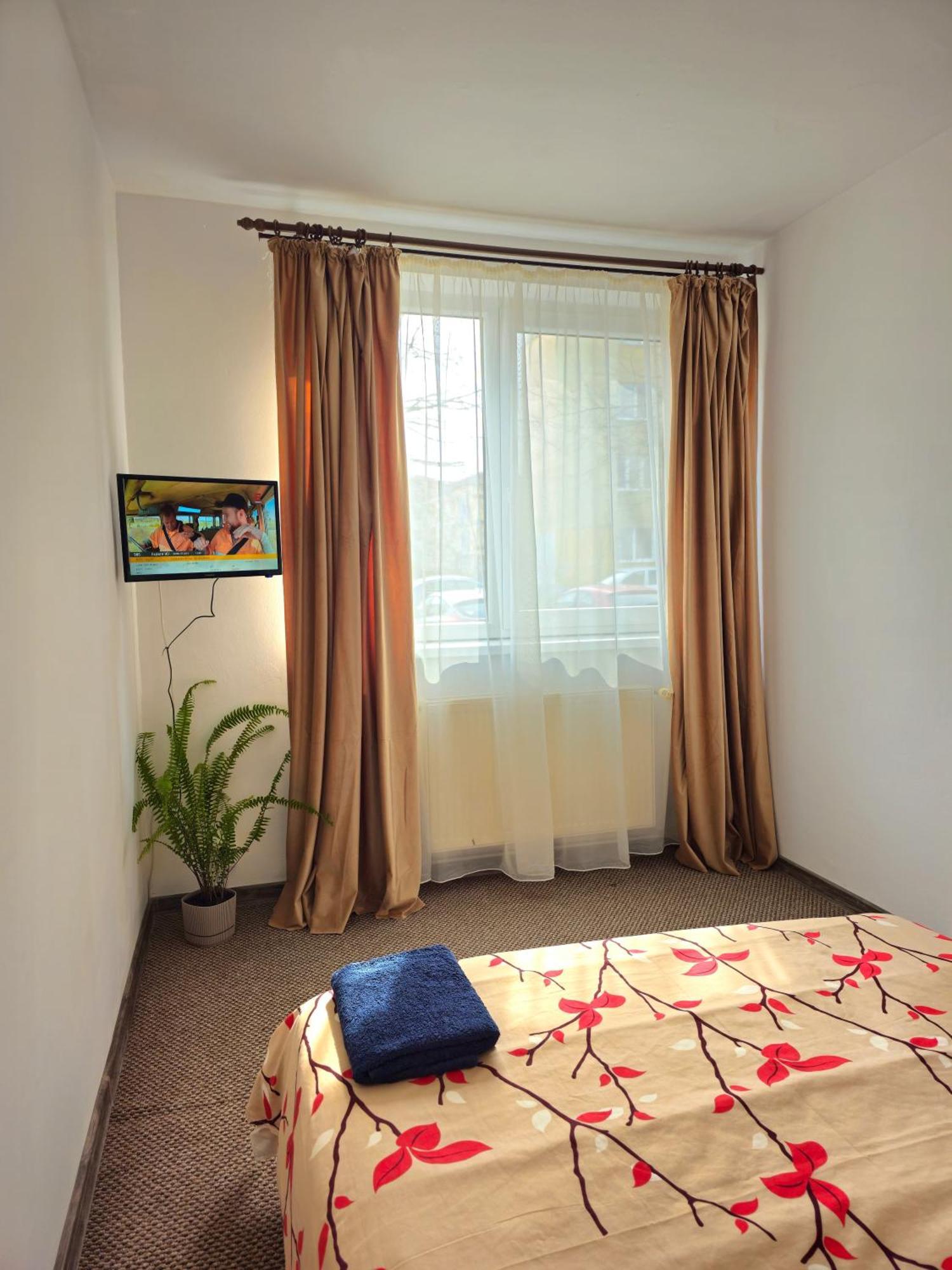 Aparthotel Sibiu Cedonia Экстерьер фото